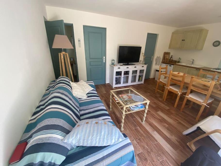פרונטיניאן A L'Ombre Du Figuier ! Maisonnette Jardin / Parking / Proche Mer מראה חיצוני תמונה